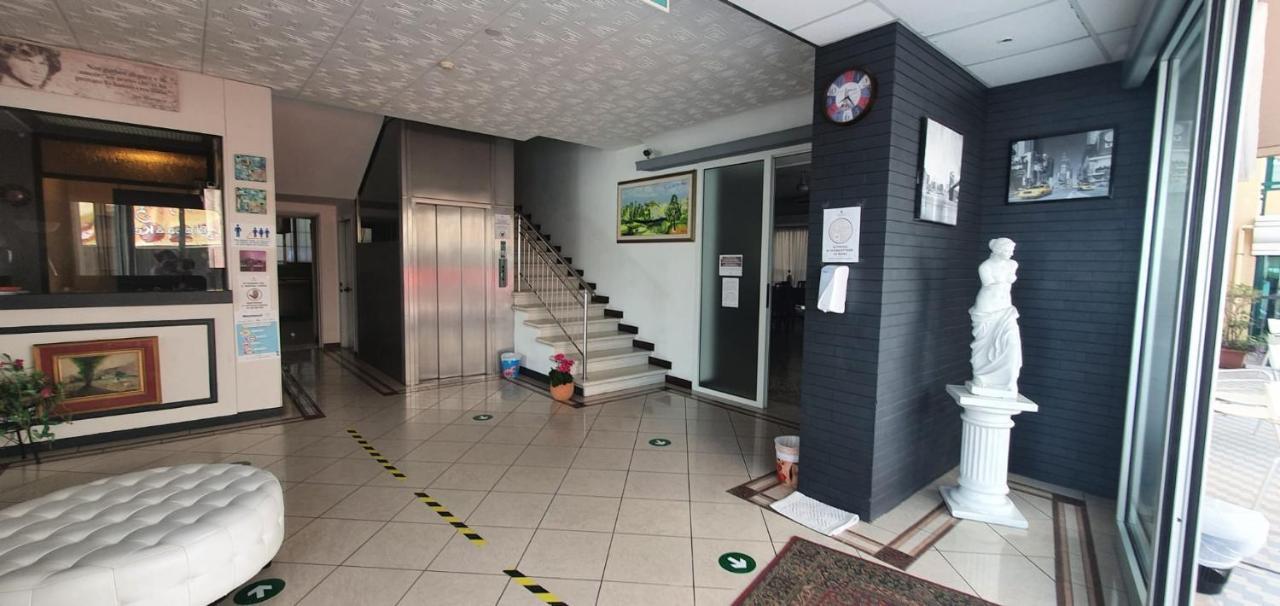 Hotel Venus Ρίμινι Εξωτερικό φωτογραφία