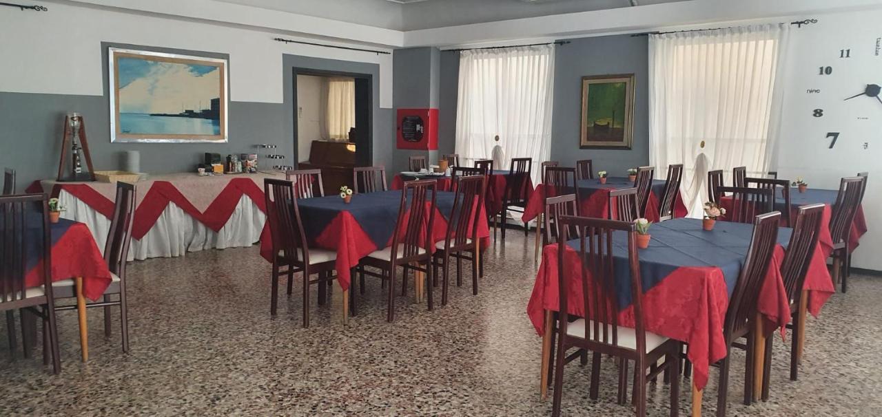 Hotel Venus Ρίμινι Εξωτερικό φωτογραφία