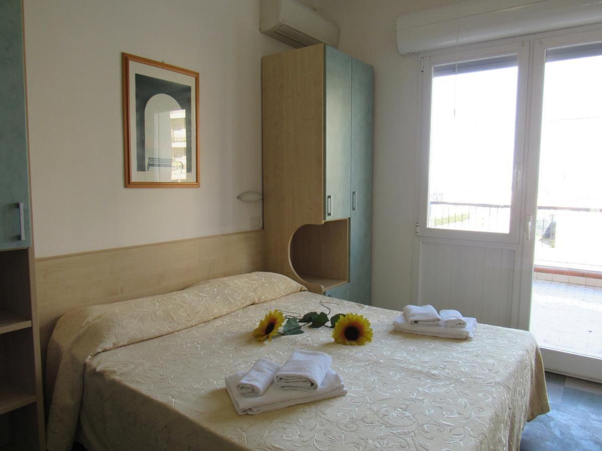 Hotel Venus Ρίμινι Εξωτερικό φωτογραφία
